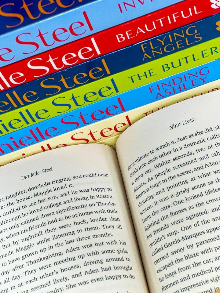 Danielle Steel 12 Books Collection Box Set - Fiction - Paperback Fiction Penguin