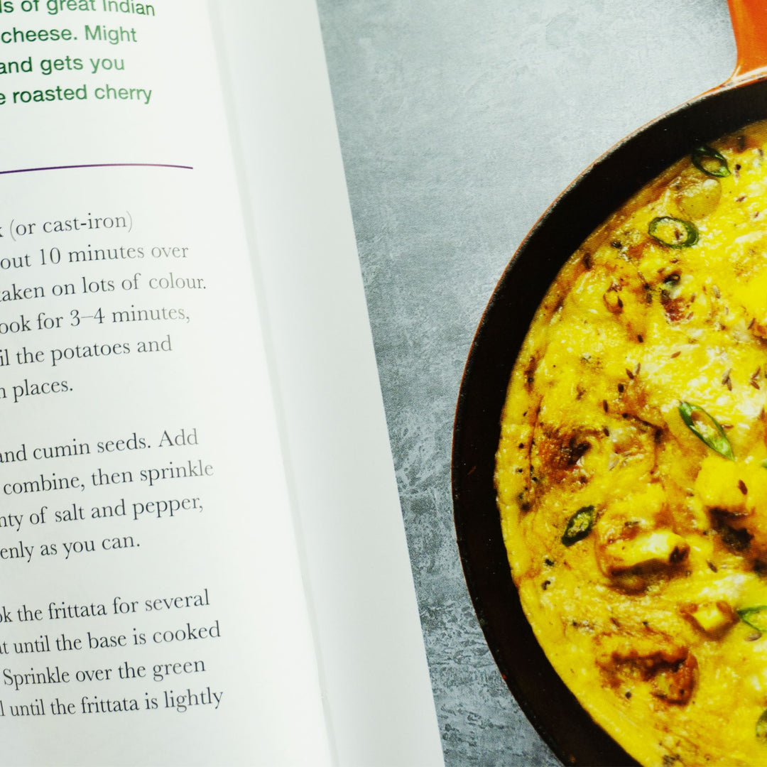 The Hairy Bikers' Veggie Feasts: Over 100 delicious vegetarian and vegan recipes, full of flavour and meat free! - Hardback