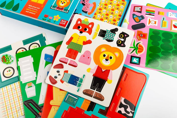 Fold-Out + Play: Doll's House: Build your own 3D house with interactive play pieces and stickers by Ingela P Arrhenius - Ages 4-7 - Board Book