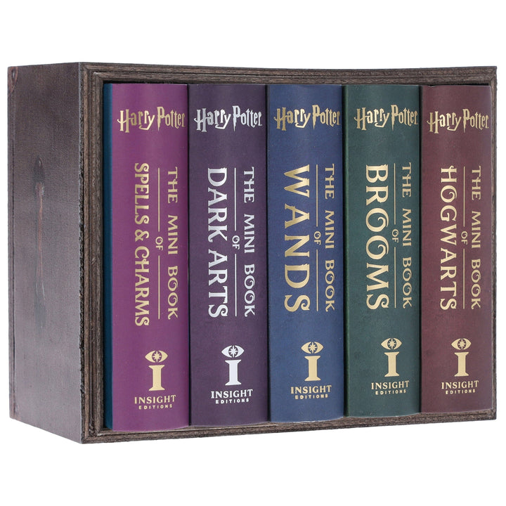 Harry Potter: Mini Book Trunk by Insight Editions 5 Mini Books Collection Box Set - Ages 14+ - Hardback