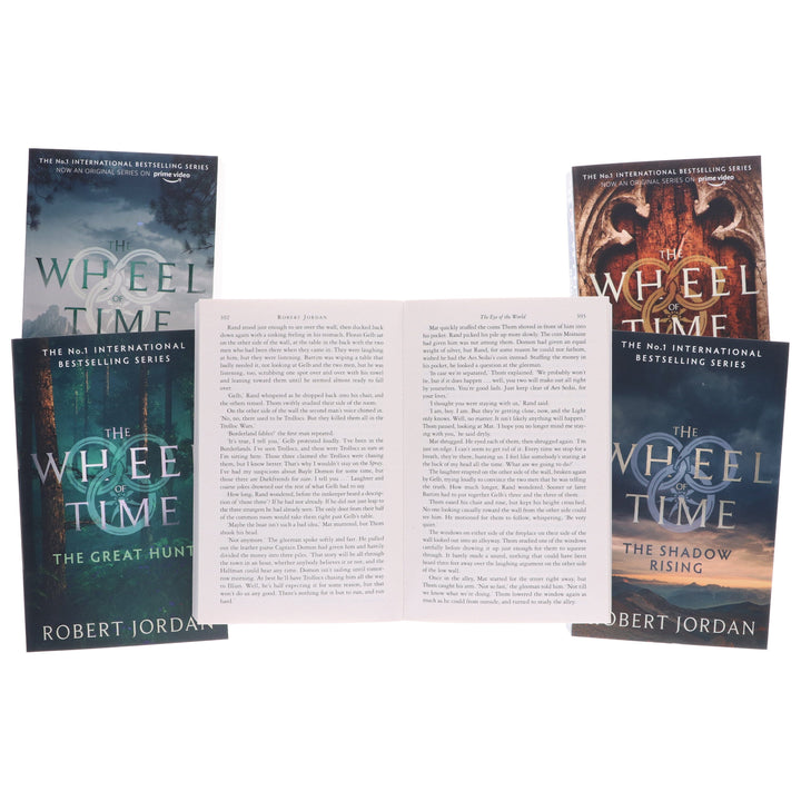 The Wheel of Time by Robert Jordan: Books 1-5 Collection Set - Fiction - Paperback