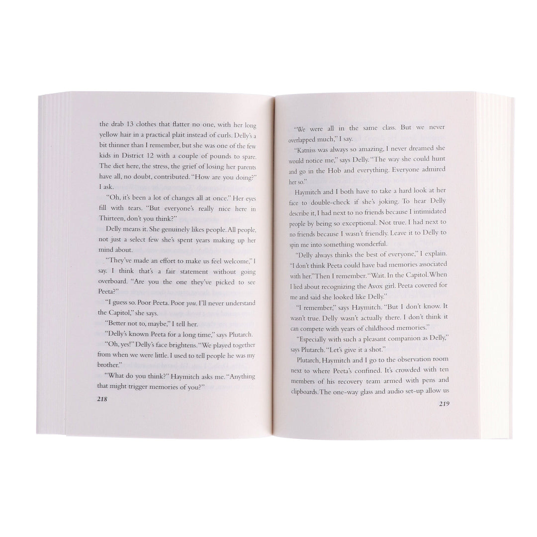The Hunger Games Series by Suzanne Collins 5 Books Collection Box Set - Ages 12-18 - Paperback