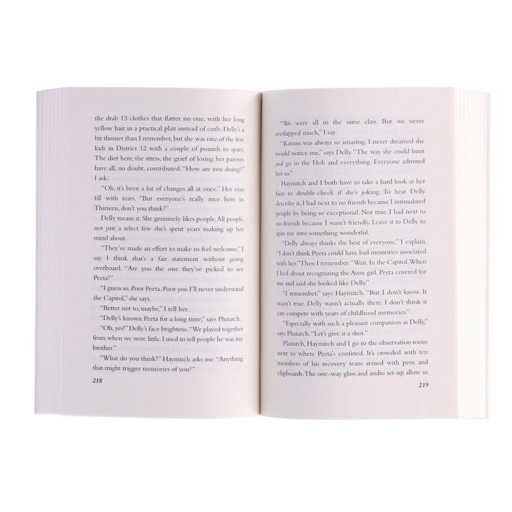 The Hunger Games Series by Suzanne Collins 5 Books Collection Box Set - Ages 12-18 - Paperback