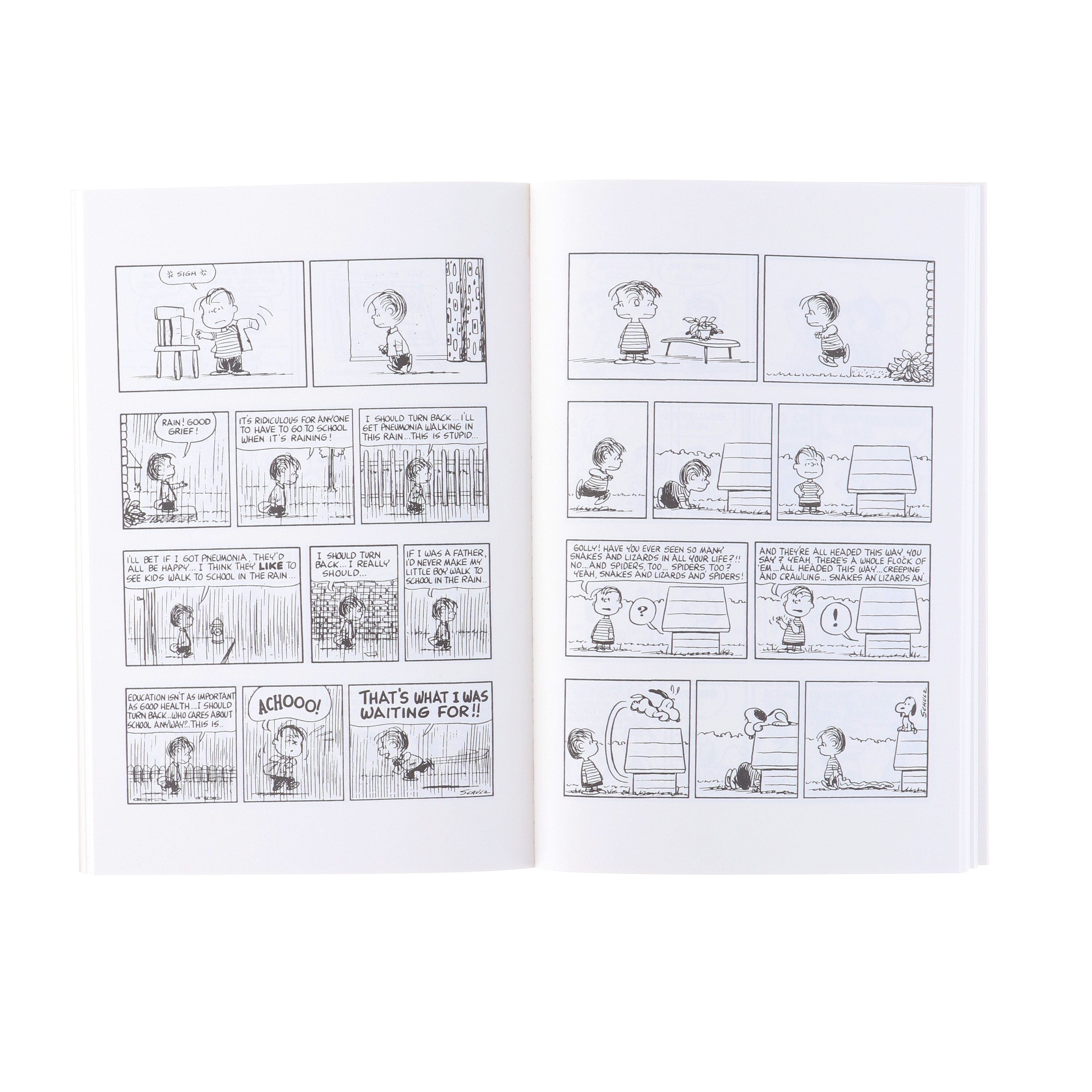 Peanuts: The Snoopy Collection (Includes 3 Art Cards!) 3 Books
