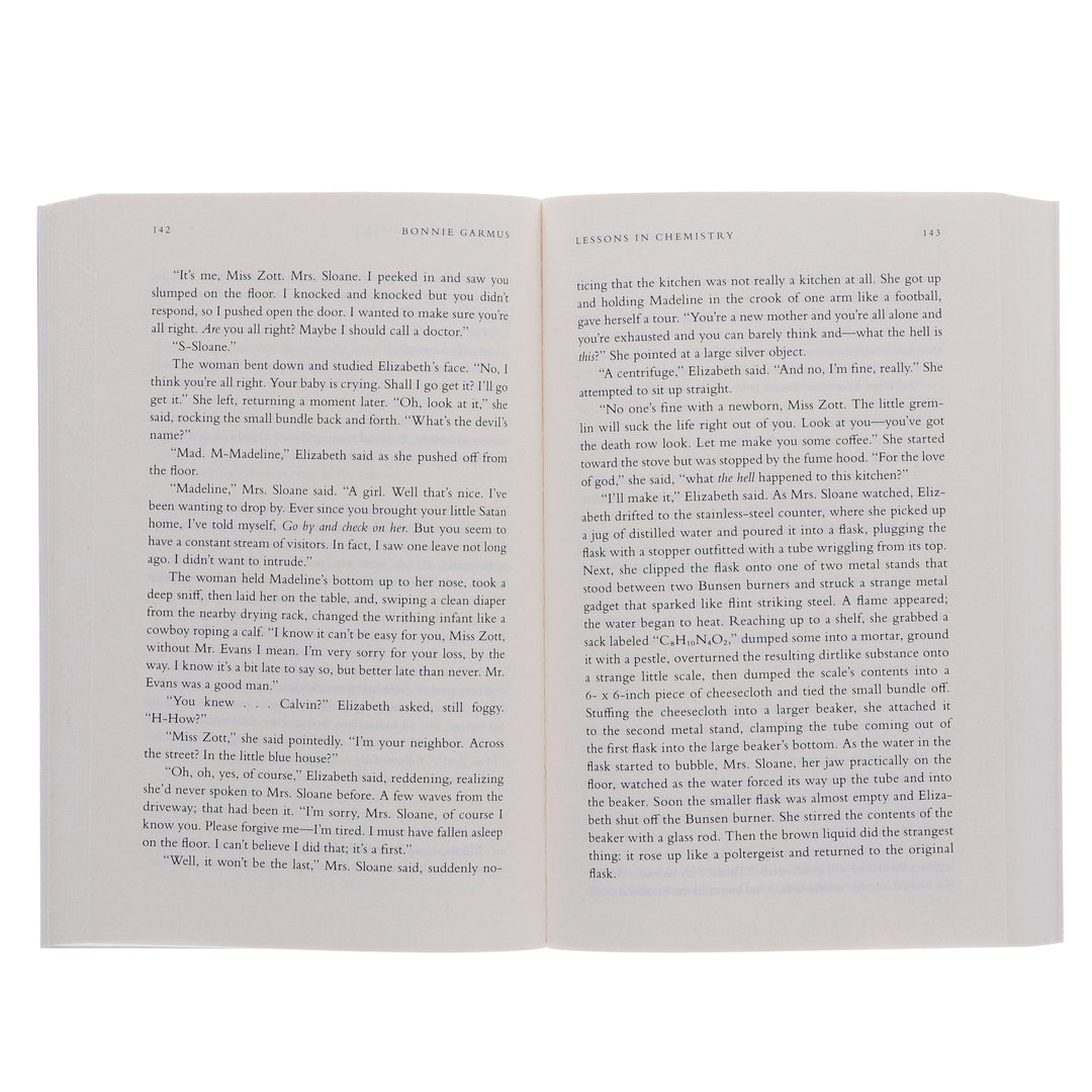 Lessons in Chemistry By Bonnie Garmus - Fiction - Paperback