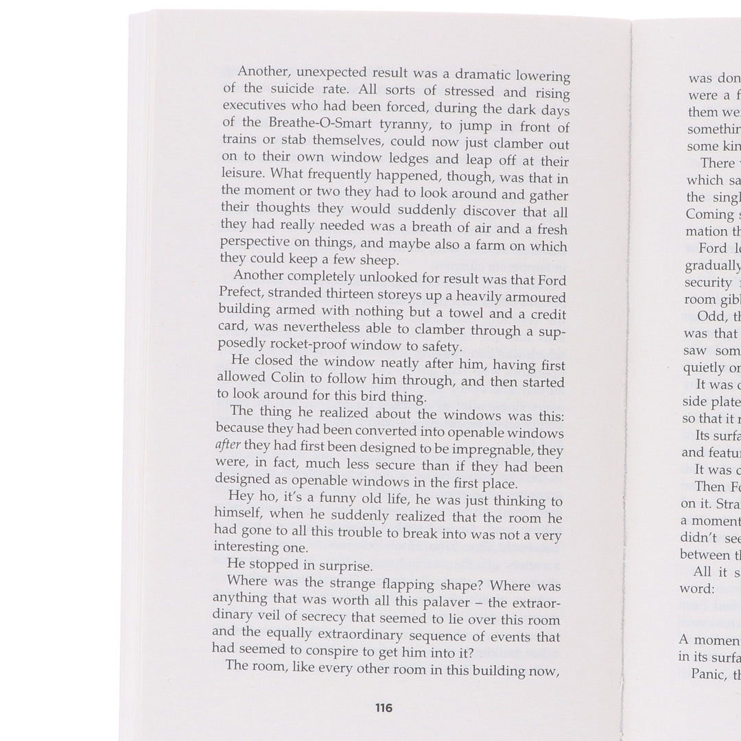 The Hitchhiker's Guide to the Galaxy by Douglas Adams: Complete Books 1-5 Box Set - Fiction - Paperback